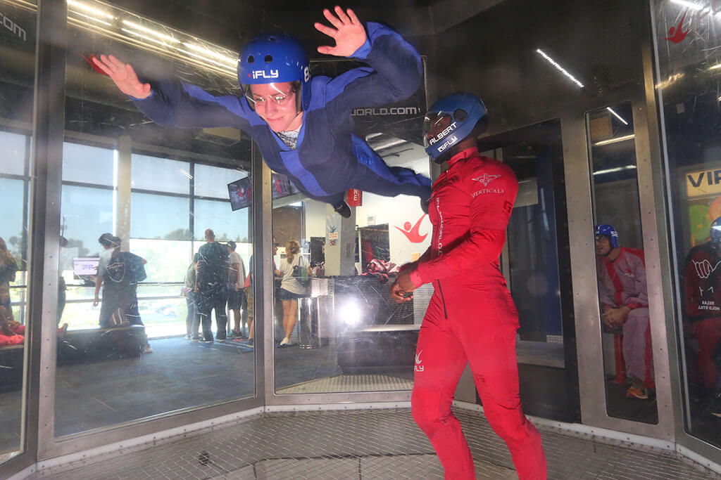 drive-swim-fly-union-city-california-ifly-indoor-skydriving-jessica-free-flying
