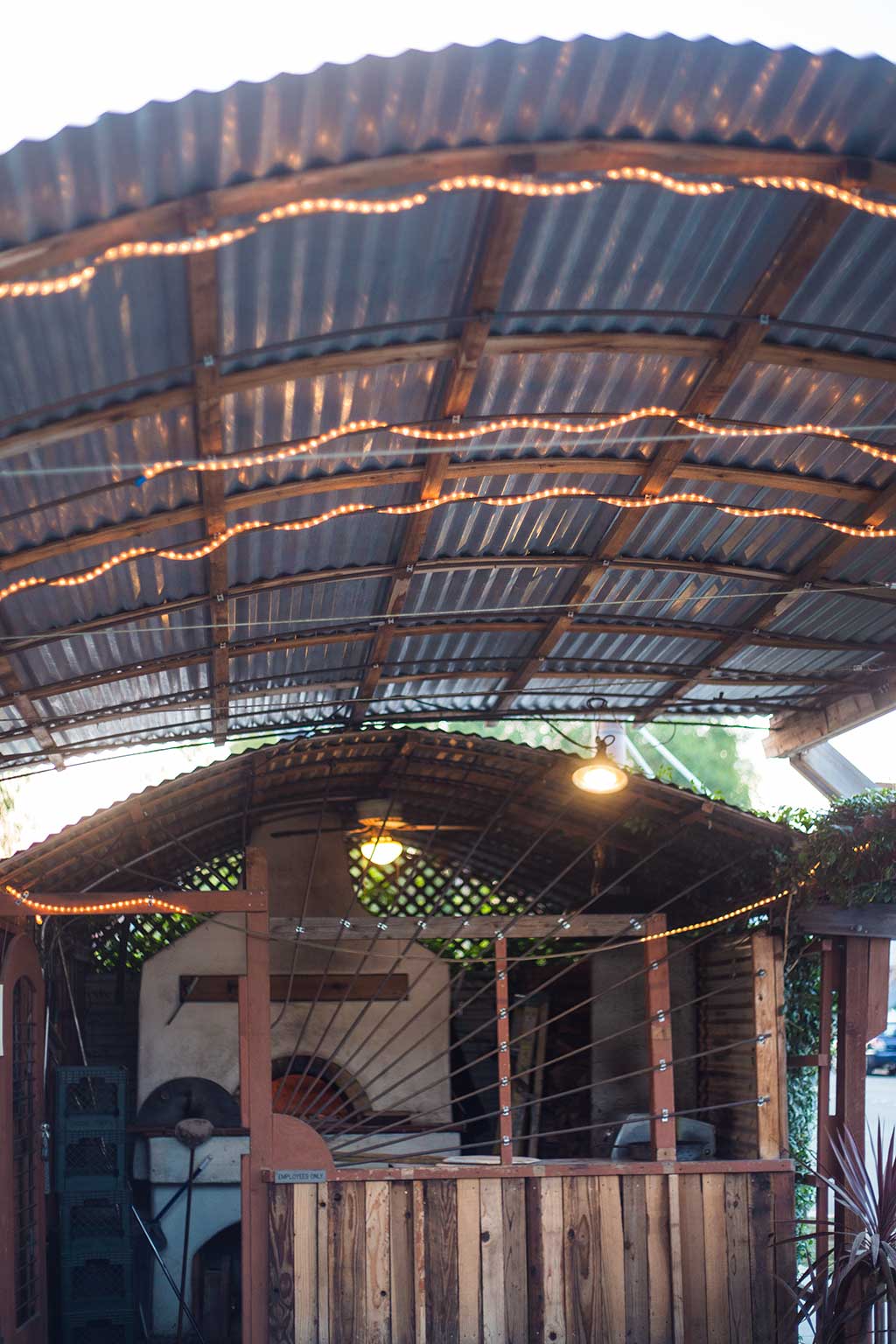 drive-swim-fly-san-juan-bautista-california-vertigo-coffee-roasters-edible-monterey-magazine-wood-fired-pizza-oven