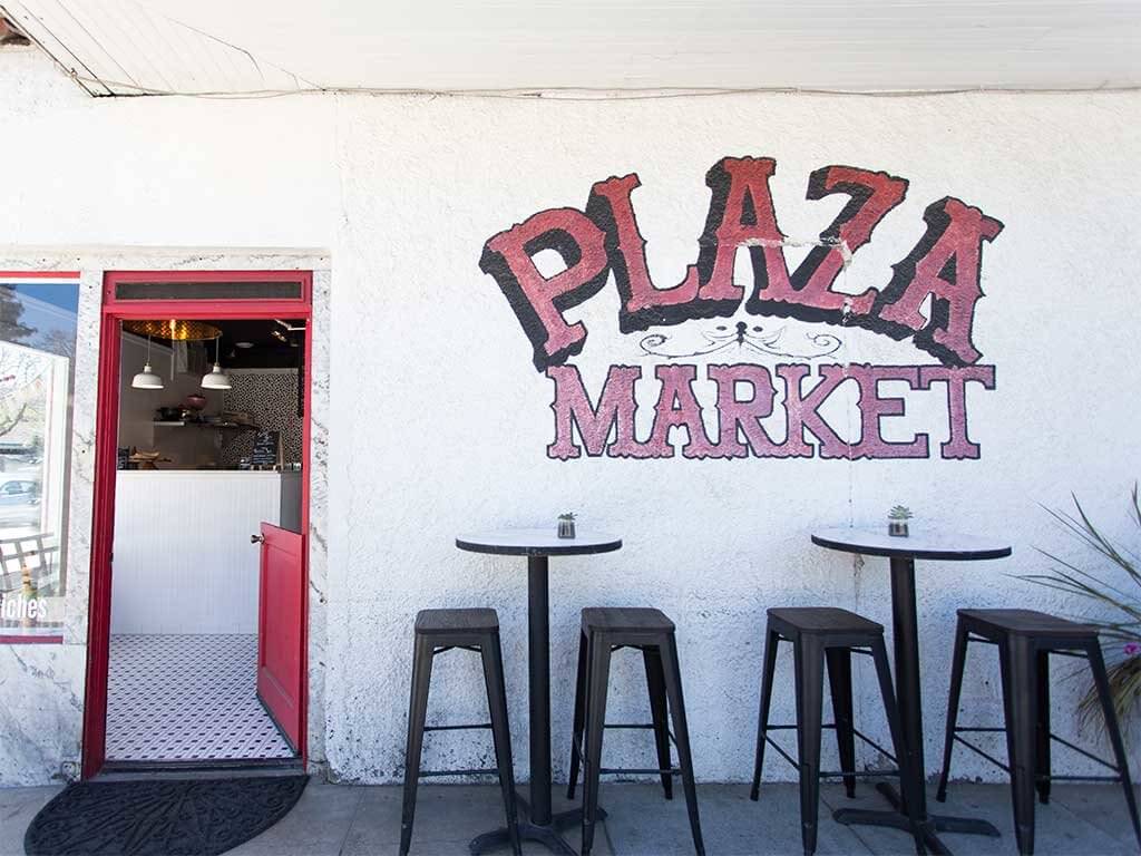 drive-swim-fly-san-juan-bautista-california-lolla-sandwich-shop-downtown-plaza-market-front-door