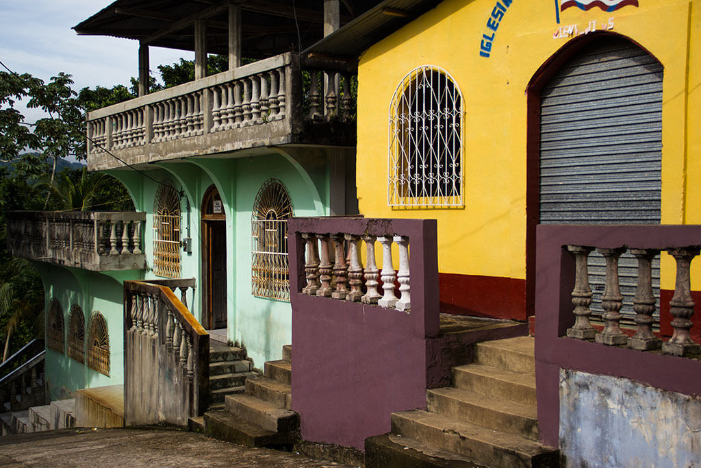 drive-swim-fly-guatemala-central-america-el-faro-antigua-missions-trip-documentary-yellow-house-teal-house