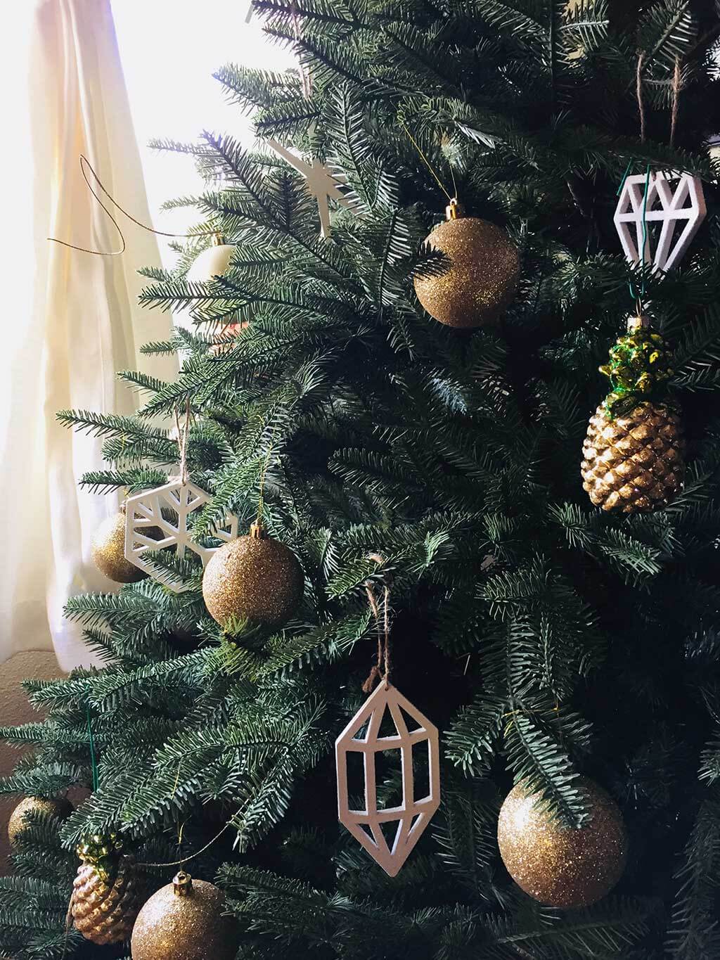 drive-swim-fly-pineapple-collection-christmas-tree-ornaments-1