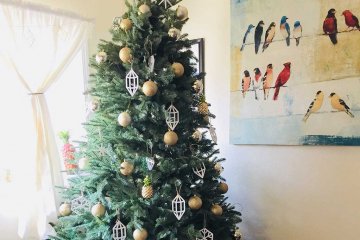 drive-swim-fly-pineapple-collection-christmas-tree-ornaments-2