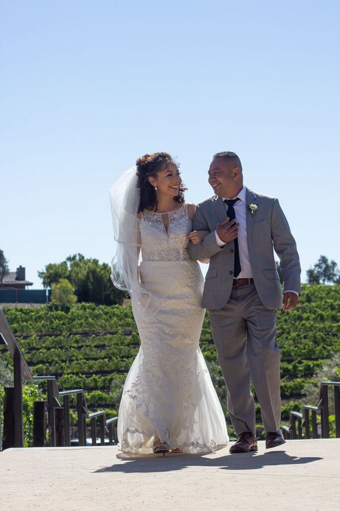 drive-swim-fly-wedding-photography-hollister-california-leal-vinyards-sandy-matthew-wedding-father-of-the-bride