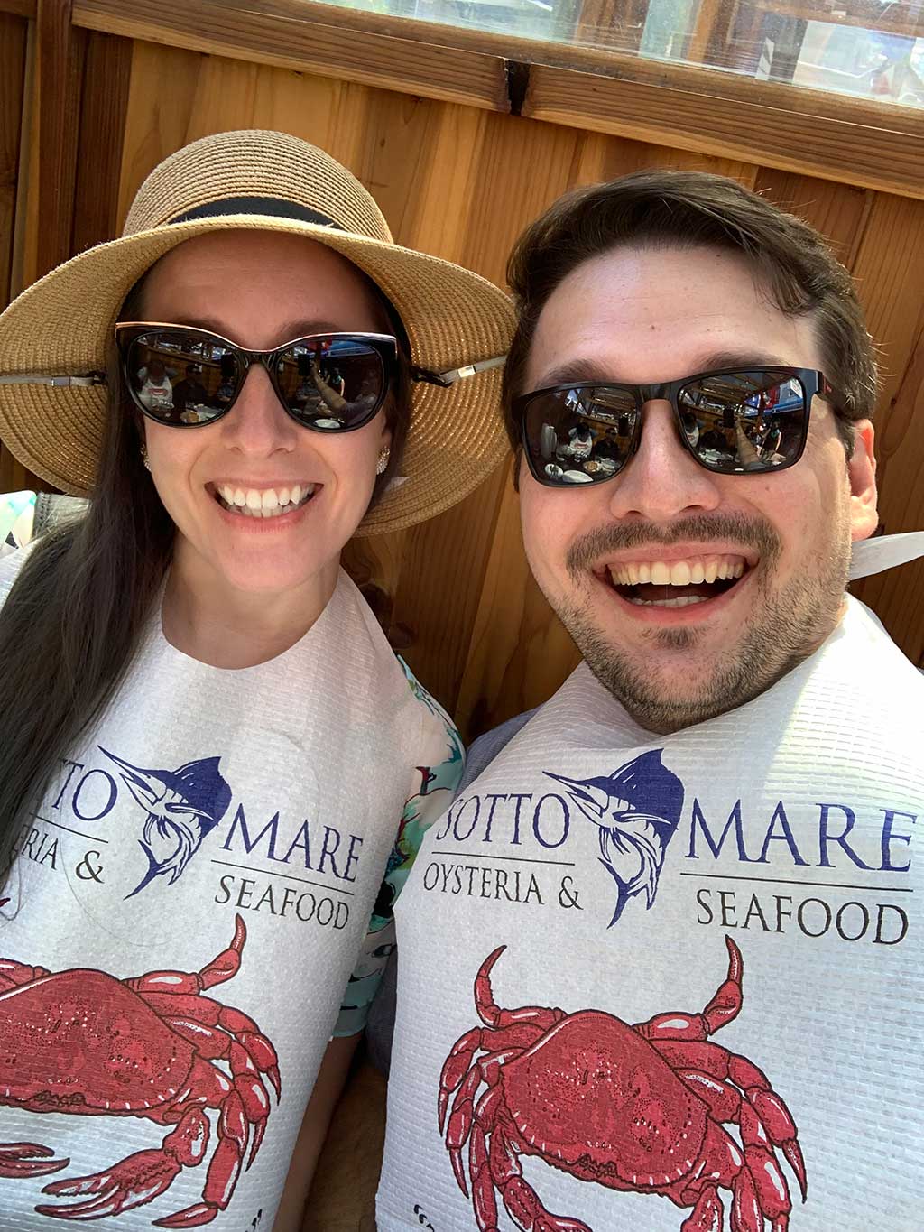 drive-swim-fly-san-francisco-avital-food-tour-north-beach-little-italy-sotto-mare-oysteria-seafood-cioppino-jessica-brandon-selfie