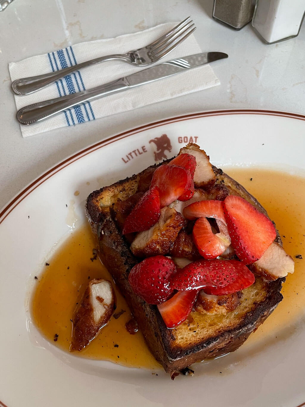 drive-swim-fly-chicago-illinois-little-goat-diner-breakfast-brunch-french-toast-strawberry-fried-chicken