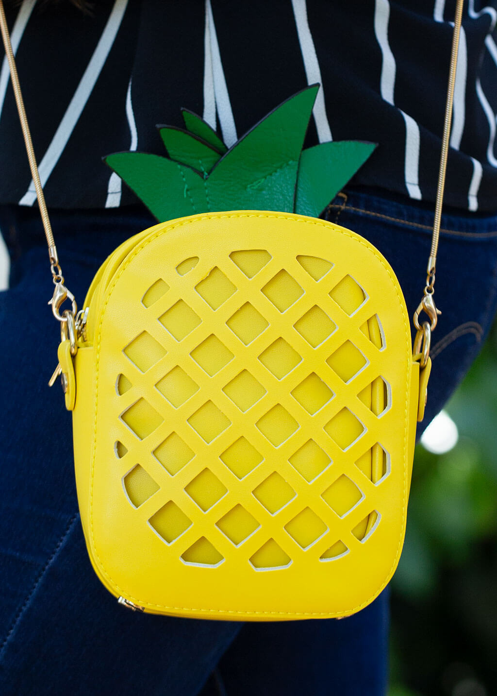 drive-swim-fly-pineapple-collection-pineapple-summer-purse-jessica-jeans