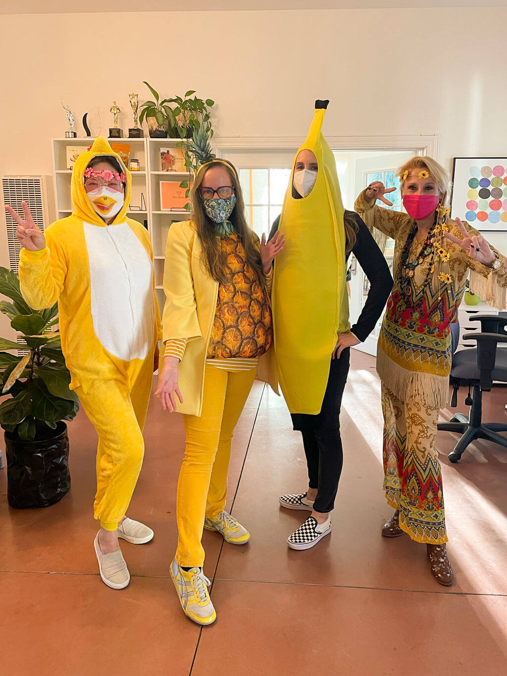 drive-swim-fly-halloween-costume-2021-pineapple-costume-yellow-jacket