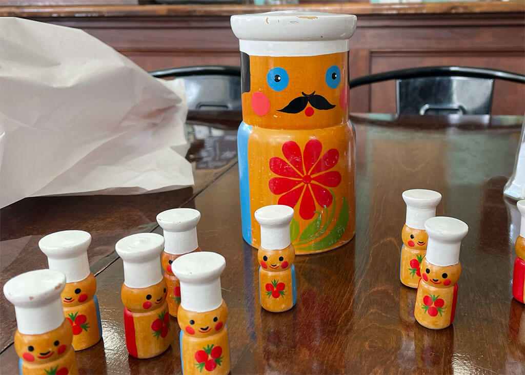 drive-swim-fly-chicago-illinois-chicagoland-winter-activities-suburbs-russian-doll-chef-toy-vintage-antique