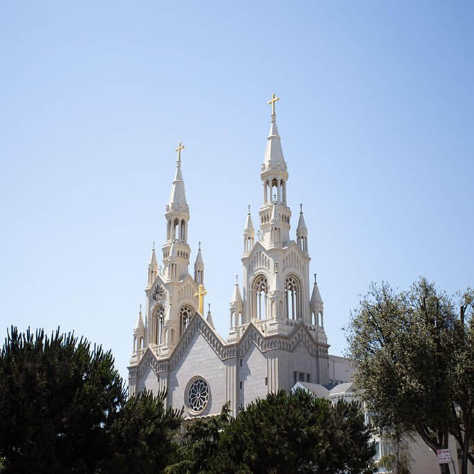 drive-swim-fly-san-francisco-avital-food-tour-washington-square-park-saints-peter-and-paul-church-catholic